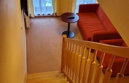 Dlouhy Most Hotel | Hotel Obří Sud