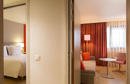 Le Mesnil-Amelot Hotel | Hotel Oceania Paris Roissy CDG