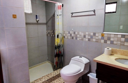 Carmen Bed & Breakfast | Hotel Pacande only 2km from airport Costa Rica