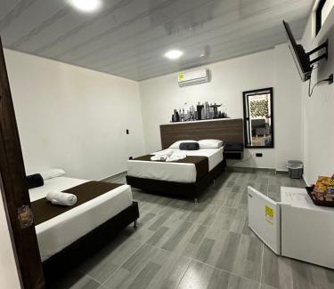 Santa Fe de Antioquia Hotel | Hotel Paraiso Cañaveral