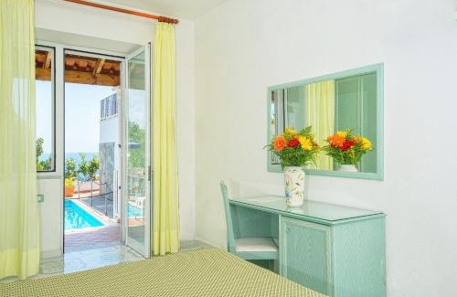 Ischia Porto Hotel | Hotel Parco Cartaromana