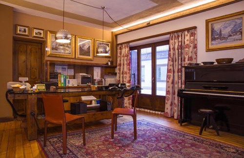 Entreves Hotel | Hotel Pilier D'Angle & Wellness