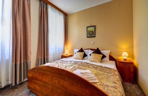 Velke Losiny Hotel | Hotel Pizzeria Istria