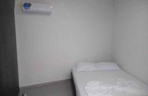 Comuna 2 Hotel | Hotel Playa y Café