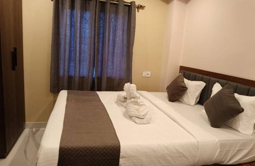Madanpur Hotel | HOTEL PLAZA