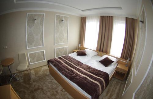 Opole Hotel | Hotel Pod Złotą Koroną