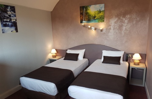 Gruissan Hotel | Hotel Port Beach