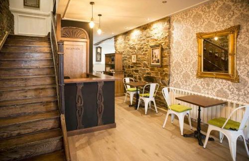 Fonsagrada Hotel | Hotel portico