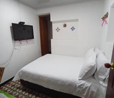 Vergara Hotel | Hotel Posada Turística la Ceiba