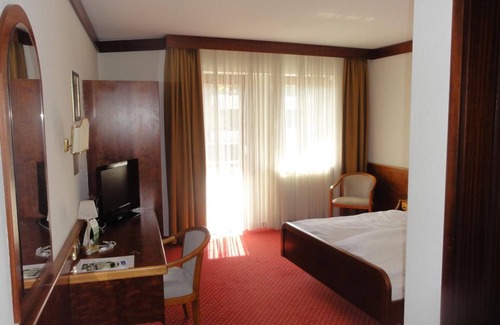 Viernheim Hotel | Hotel Post Viernheim UG