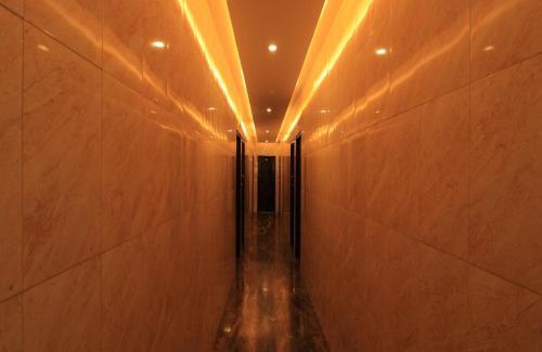 Pallavaram Hotel | Hotel Rathnavel Towers