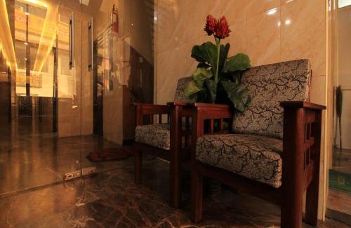 Pallavaram Hotel | Hotel Rathnavel Towers