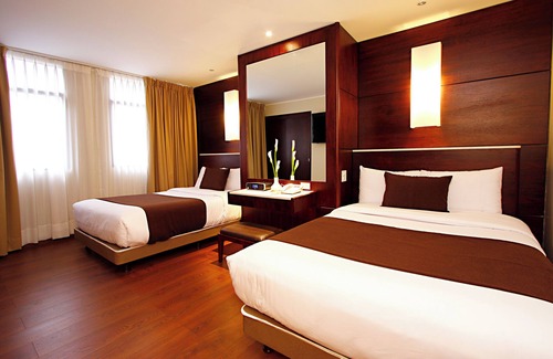 La Mariscal Hotel | Hotel Reina Isabel