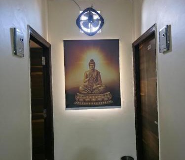 Delhi Hotel | Hotel Relax Inn