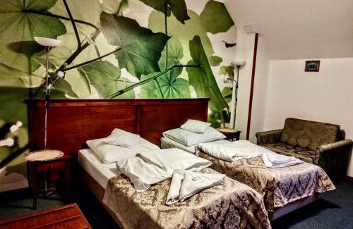 Jastrzabka Nowa Hotel | HOTEL RESTAURACJA WESOŁA