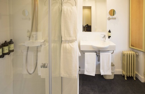 Sarria Hotel | Hotel restaurante Roma