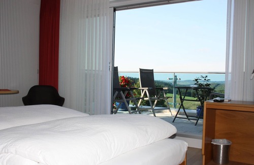 Wiesemscheid Hotel | Hotel Retterath am Nürburgring