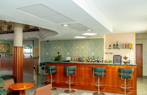 San Genesio ed Uniti Hotel | Hotel Riz B.B