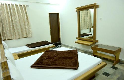 Ambaji Hotel | Hotel Roshan Palace