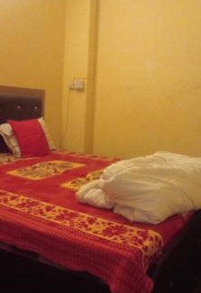Jwalapur Hotel | Hotel Royal Guest house