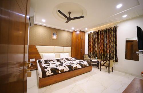 Rakabganj Hotel | Hotel Royal Phoenix
