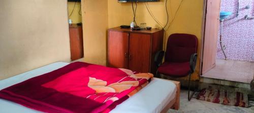 Deoghar House | HOTEL S-A-V-I-T-R-I PALACE Near Shree Baba Baidyanath Jyotirlinga - Free Wifi And Parking Facilities - Spacious and Fully Air Conditioned Rooms-Budget Hotel