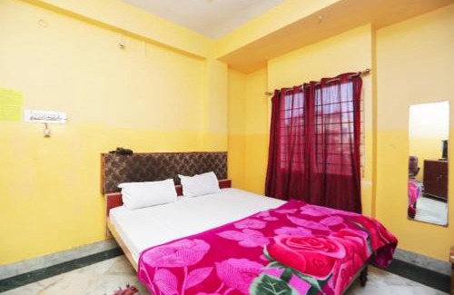 Deoghar House | HOTEL S-A-V-I-T-R-I PALACE Near Shree Baba Baidyanath Jyotirlinga - Free Wifi And Parking Facilities - Spacious and Fully Air Conditioned Rooms-Budget Hotel