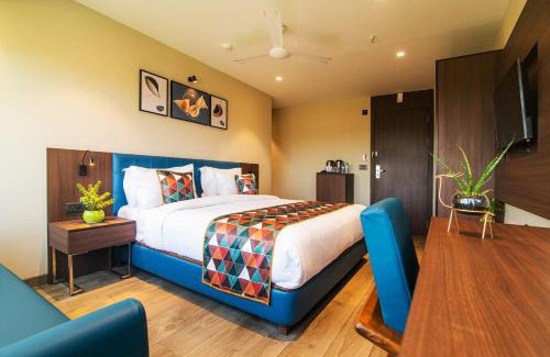 Surat Hotel | Hotel Sadbhav Villa