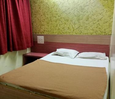 Shirdi House | Hotel Sai Shanti