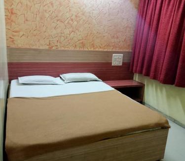 Shirdi House | Hotel Sai Shanti