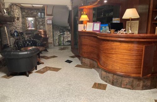 Stresa Hotel | Hotel Saini with Air conditioning