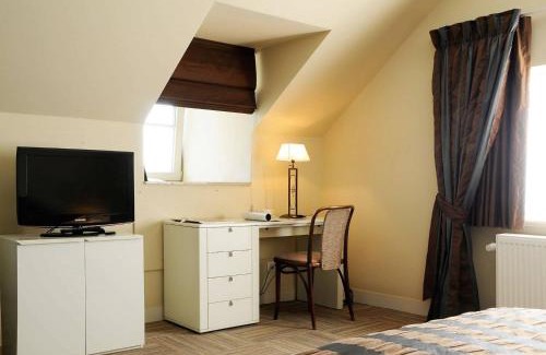 Ichtegem Hotel | Hotel Salons De Vrede