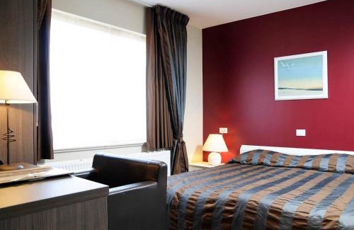 Ichtegem Hotel | Hotel Salons De Vrede