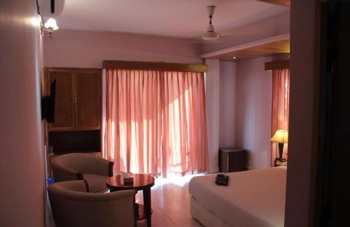 Cox's Bazar Hotel | Hotel Sea Crown