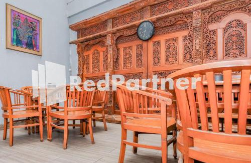 Malabar Hotel | Hotel Sebelas at Jalan Palasari Mitra RedDoorz