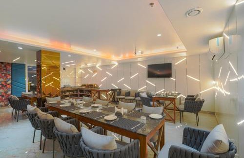 Balrampur Hotel | Hotel SG Continental Amritsar # Prime Location # Parking # Restaurant # Preferred Partner
