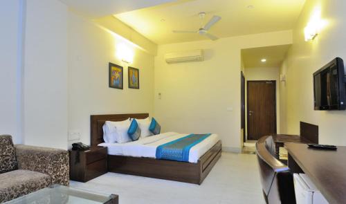 Paharganj Hotel | Hotel Shanti Villa- New Delhi Railway Station
