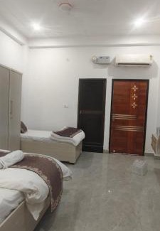 Ayodhya Hotel | Hotel Shree Ram palace ayodhya
