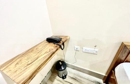 Puri Hotel | HOTEL SILICON ! PURI walking-from-sea-beach fully-Air-Conditioned-hotel Quiet-Place-with-parking near-temple-also - 2