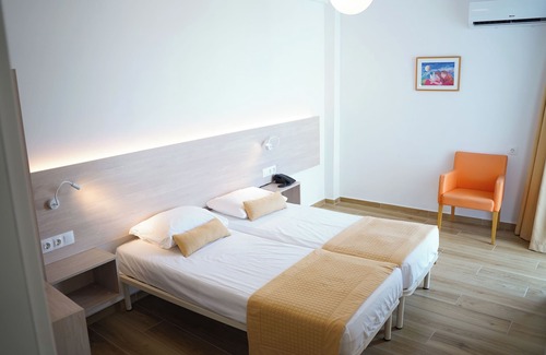 Kamena Vourla Hotel | Hotel Sissy