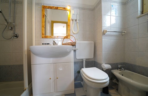 Castelsilano Hotel | Hotel Skilift