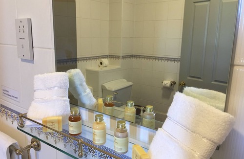 Tomintoul Hotel | Hotel Square