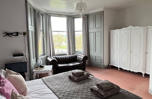 Tomintoul Hotel | Hotel Square