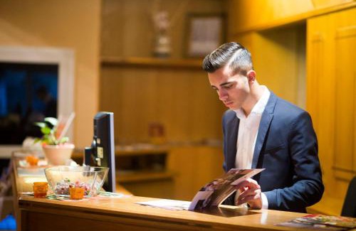 Peine Hotel | Hotel Stadt Peine