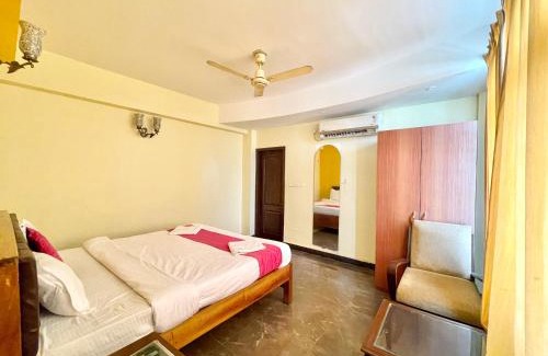 Puri Hotel | Hotel Surya Beach inn ! PURI near-sea-beach-and-temple fully-air-conditioned-hotel with-lift-and-parking-facility - 3