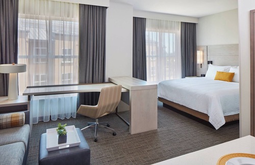 Healdsburg Hotel | Hotel Trio Healdsburg