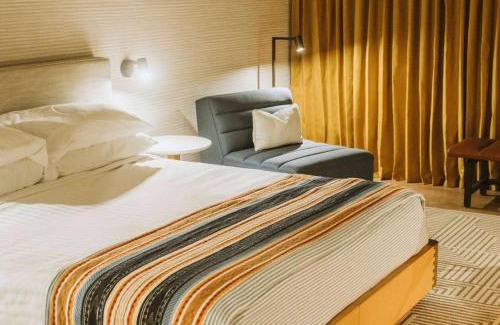 Tupelo Hotel | Hotel Tupelo, a Wyndham Hotel