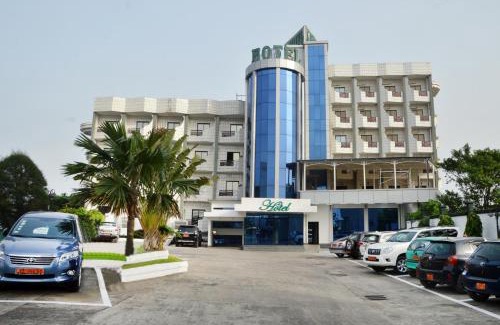 Akwa II Hotel | Hotel Vallée Des Princes