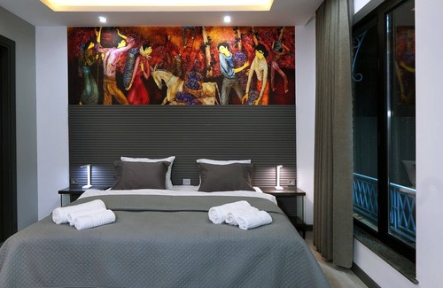 Kutaisi Hotel | Hotel Varla