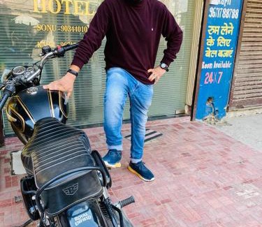 Thanesar Hotel | Hotel Veer